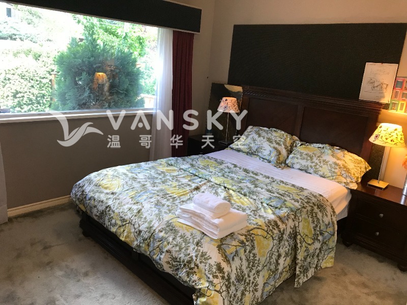 250729093114_bed room 1 a.jpg